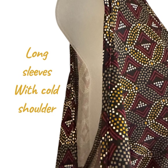 NWT Geometric V-Neck Bodysuit - Black/Brown Print   XLARGE   #3 - Picture 4 of 8